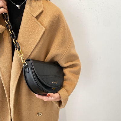 Export Special-Interest Design Crossbody Bag Female 2021 New Popular Net Red Vintage Saddle Bag All-Match Simple Shoulder Bag