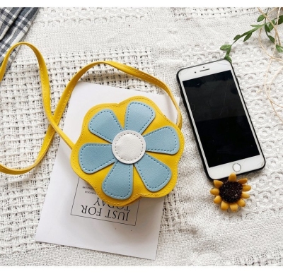 Flower Cartoon Small Shoulder Bag Little Daisy Children's Mobile Phone Bag