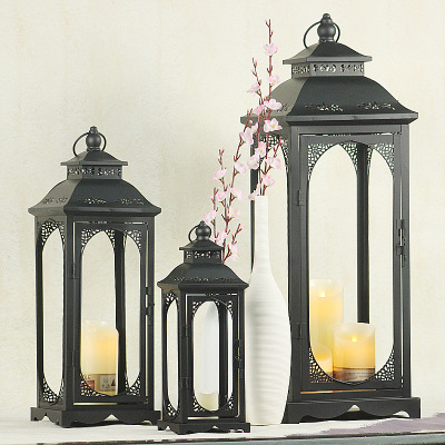 European-Style Iron Retro Windproof Candle Holder Metal Glass Barn Lantern Creative Romantic Storm Lantern Candlestick