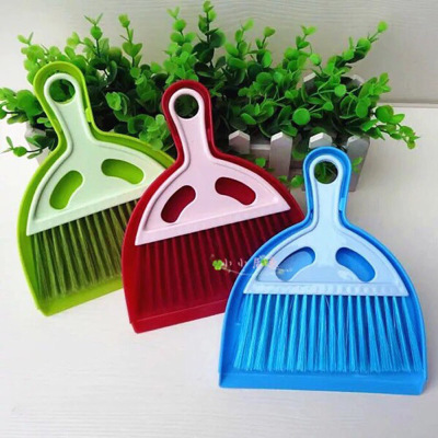 Mini Desktop Small Broom Dustpan Set Baby Toy Mini Dustpan Corner Cleaning Small Dustpan Small Broom