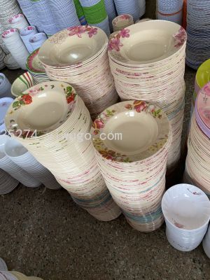 Factory Direct Sales Melamine Stock Melamine Tableware with Many Styles and Low Prices, the Whole Cabinet Is More Favorable!