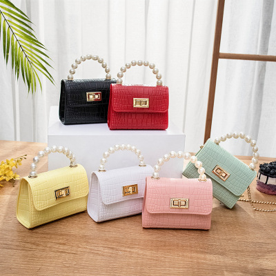 Pearl Hand Stone Pattern Small Bag New Jelly Bag Simple Women's Bag Shoulder Messenger Bag Chain Lock Small Square Bag