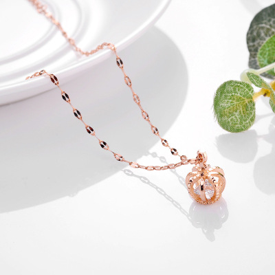 Crown Titanium Steel Necklace Female Online Influencer Same Style Clavicle Chain 18K Gold Rose Gold Japanese and Korean Ornament Night Market Stall