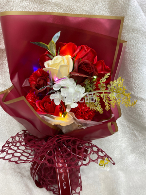 A Must-Have Gift for Mother's Day and Teacher's Day, with Light Gift Box Carnation, Rose Soap Flower Bouquet