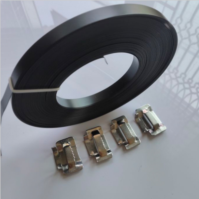 Marine 304 Plastic Spraying Stainless Steel Dribbling Packing Belt. 4 * 16mm Oil Pipeline Tie Road Sign Fastening Belt