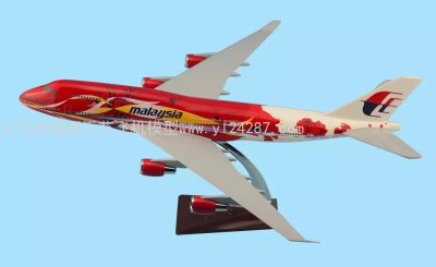 Aircraft Model (47cm Malaysia Airlines 747-400 Big Red Flower Painted) ABS Plastic Fat Aircraft Model