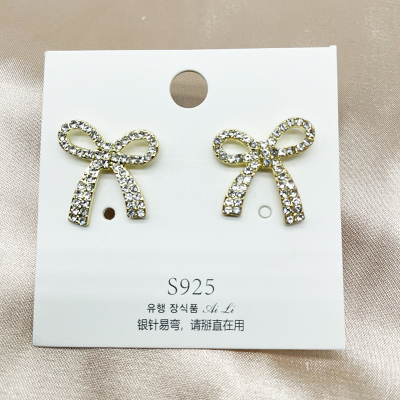 [Fanny Online Store] Zircon with Diamond Personality Simple Silver Full Diamond Bow Earrings Ear Studs