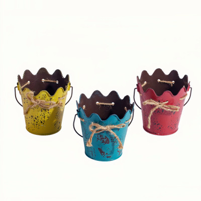 Factory Wholesale Creative Zakka Distressed Metal Pots Iron Wavy Edge with Handle Succulent Flower Pot