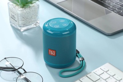 TG-519 Outdoor Portable Subwoofer Bluetooth Audio with Rope Handle TF Card USB Speaker