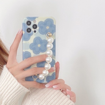 Fresh Blue Flower Pearl Bracelet for Iphone12/11Promax iPhone Xs/XR Phone Case 78plus Female