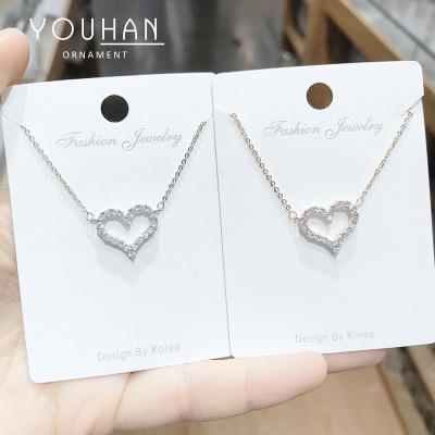 Simple Dignified Hollow Micro-Inlaid Peach Heart Girl Necklace Clavicle Chain Japanese and Korean New All-Match TikTok Same Style Clavicle Chain