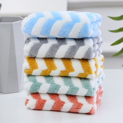 Household Daily Coral Fleece Hand Towel & Soft Absorbent Kitchen Rag