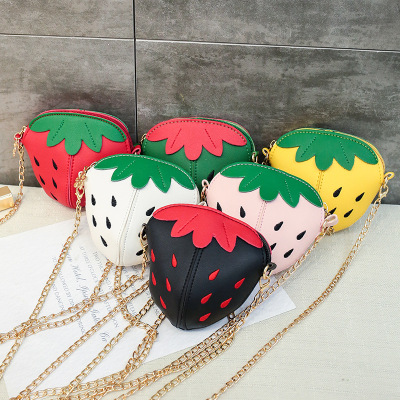 Creative New Strawberry Baby Shoulder Bag Pu Chain Children Decoration Bag Children Cartoon Fruit Coin Purse