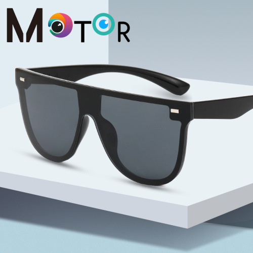 2021 Foreign Trade Fashion Sunglasses Men‘s Cross-Border Sunglasses Pilot Retro Sunglasses Driving and Biking Glasses Wholesale