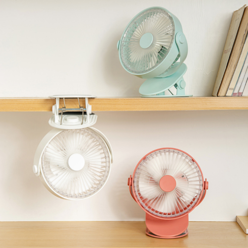 new clip fan 360-degree rotating charger