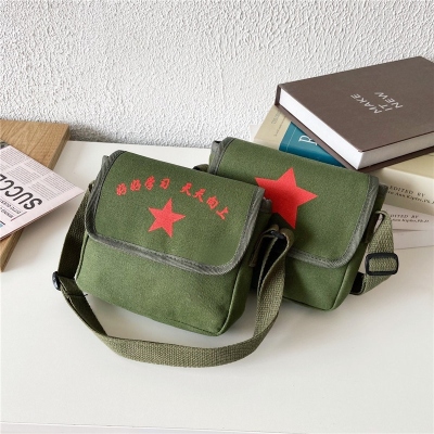 Children's Messenger Bag Fashion Pouch Trendy Casual Red Army Five-Pointed Star Boys' Bags Children's Retro Vintage Canvas Bag