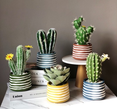 Manufacturer Customized European-Style Simulation Cement Potted Ins Cactus Simulation Fake Flower Bonsai Decoration 