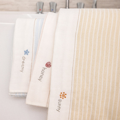 Yiwu Good Goods Pure Cotton Men's and Women's Bath Towel Gauze Breathable Bath Towel Soft Absorbent Wholesale Towels
