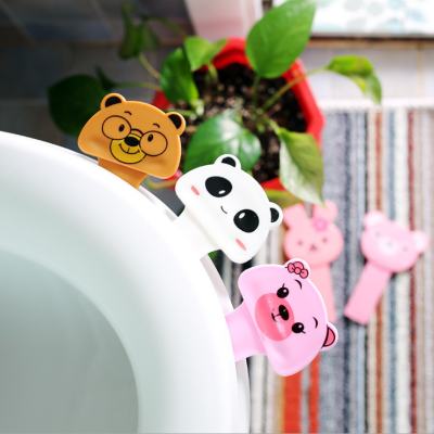 Cute Cartoon Convenient Toilet Cover Lifter