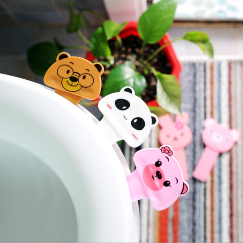 cute cartoon convenient toilet cover lifter；