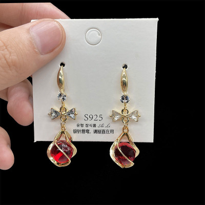 Garnet Petal Earrings Personalized Fashionable All-Match Ear Hook Eardrops Thin-Looking Earrings Women