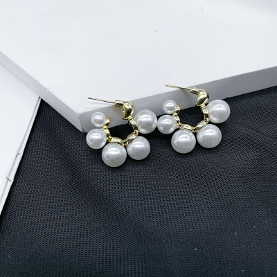 Pearl Earrings Women's Korean-Style Exquisite Small and Sweet Simple Temperamental All-Match Elegant and Personalized Earrings Design Earrings