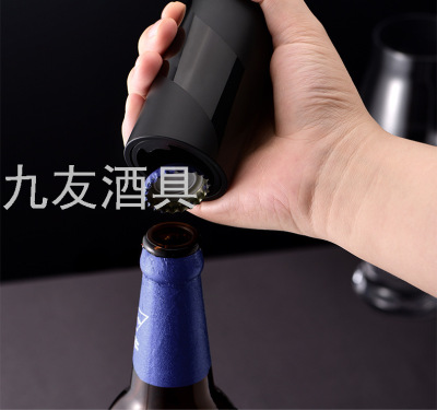 2021 New Beer Bottle Opener Household Wine Wine Screwdriver New Exotic Fast Wine Opener Cocktail Bottle Opener