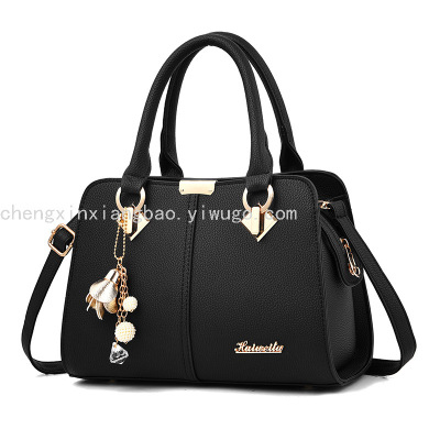  and American Style Women's Portable Shoulder Bag Fashion Shoulder Bag Elegant Mother Bag Cross-Border Luggage Delivery