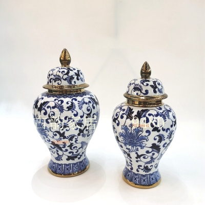 Blue and White Porcelain Blue Color Decoration Crafts Ceramic Creative Plaid Vase High-End Soft Home Decoration