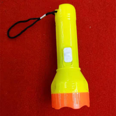 Fire Emergency Kit Flashlight Super Bright Portable Plastic LED Flashlight Wholesale Running Rivers and Lakes