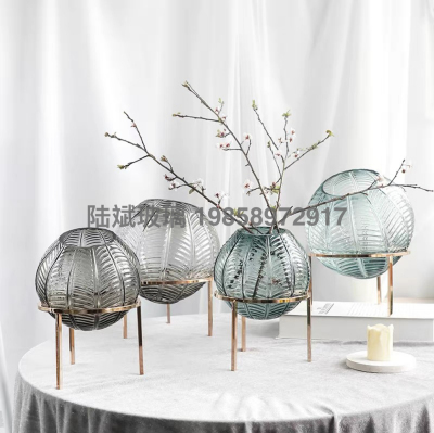 Nordic Leaf Pattern Ball Metal Racket Transparent Glass Vase European High-End Floral Hydroponic Flower Decoration