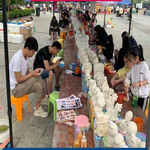 graffiti doll can‘t break vinyl figurine children‘s coloring coin bank handmade diy stall toy factory wholesale