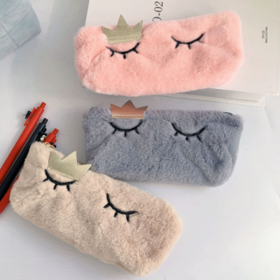 Plush Creative Cartoon Pencil Case Girl Heart Pencil Bag Pencil Case Student Stationery Storage Bag