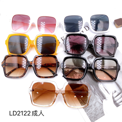 Box Fashion Adult Sunglasses Universal Men and Women Similar Glasses