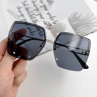 2021 New Style B's Same Square Sunglasses Women's Hollow Frameless Elegant Sunglasses Cross-Border Fashion Sunglasses