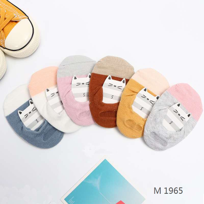 Spring and Autumn New Children's Socks Two-Color Cartoon Children's Invisible Socks Combed Cotton Silicone Non-Slip Baby Boat Socks Stall