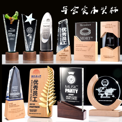 Solid Wood Trophy Customized Production Creative Franchise Card Dealer Customized Crystal Beech Trophy Company Staff Prize
