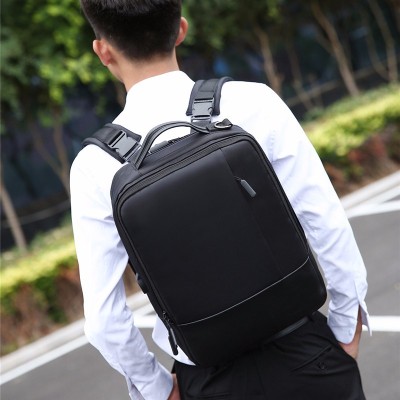 Men's New Business Backpack Outdoor Waterproof and Hard-Wearing Laptop Bag Fashion Leisure Student Bag