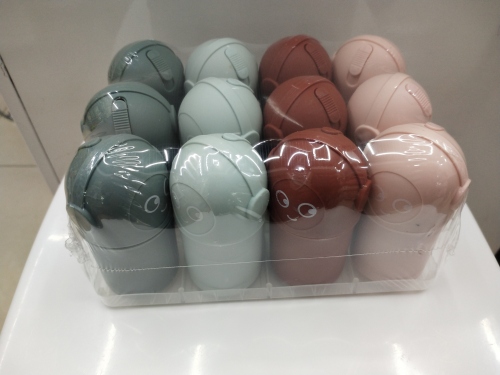 cartoon toothpick bottle， environmentally friendly， portable，