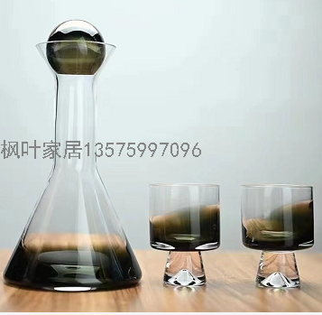 Simple Modern Glass Wine Set Crafts Italian Light Luxury Creative Home Dining Table Shower Cabinet Soft Decoration Big Decorations
