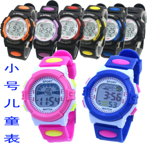 Student Watch Small Electronic Watch Boys and Girls Colorful Luminous Watch Factory Wholesale around the School