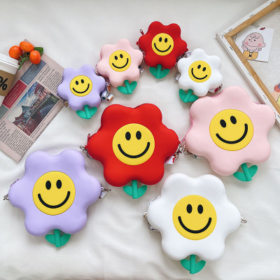 2021 New Children's Bags Parent-Child Shoulder Bag Cute Flowers Crossbody Bag Fashionable Stylish Smiley Face Accessory Bag