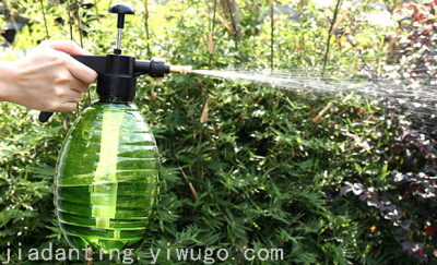 Pneumatic Watering Flower Watering Can Bottle More Meat Watering Can Small Watering Pot Sprayer