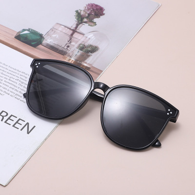 New Sunglasses G.M Three-Point Large Frame Trend Fashion Internet Celebrity Same Type Factory Direct Supply