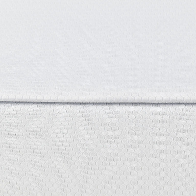 Factory in Stock Polyester Knitted Football Net Mesh Fabric Lightweight and Comfortable Sportswear Jersey Fabric