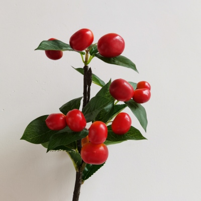 Wholesale Single Small Cherry Artificial Cherry Fruit for Dining-Table Decoration Window Sill Display