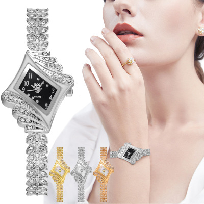 Foreign Trade Popular Style Fashion Diamond Bracelet Watch Creative Diamond Digital Dial Versatile Women's Quartz Watch in Stock