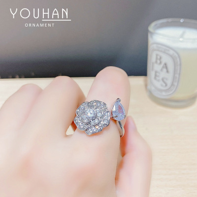 Niche Design Online Red Female Ring Sweet Gift All-Match Little Daisy Petals Live Open Ring Xiaohongshu Same Style