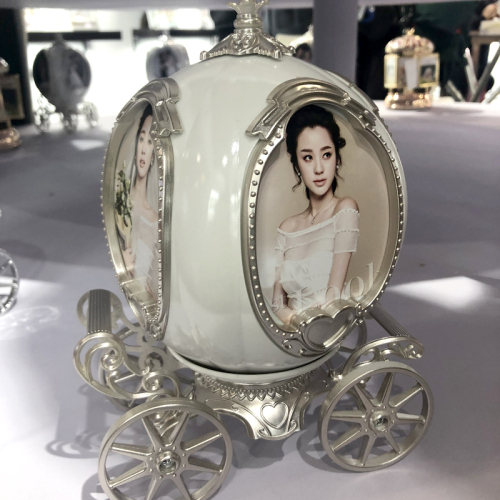 creative pumpkin car photo frame music box wedding dress children rotating music box photo frame 3-inch