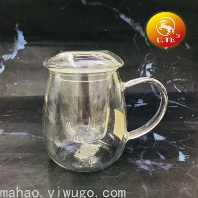 Glass Tea Brewing Three Cups